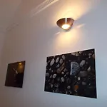 Houspitality Nero Bed & Breakfast