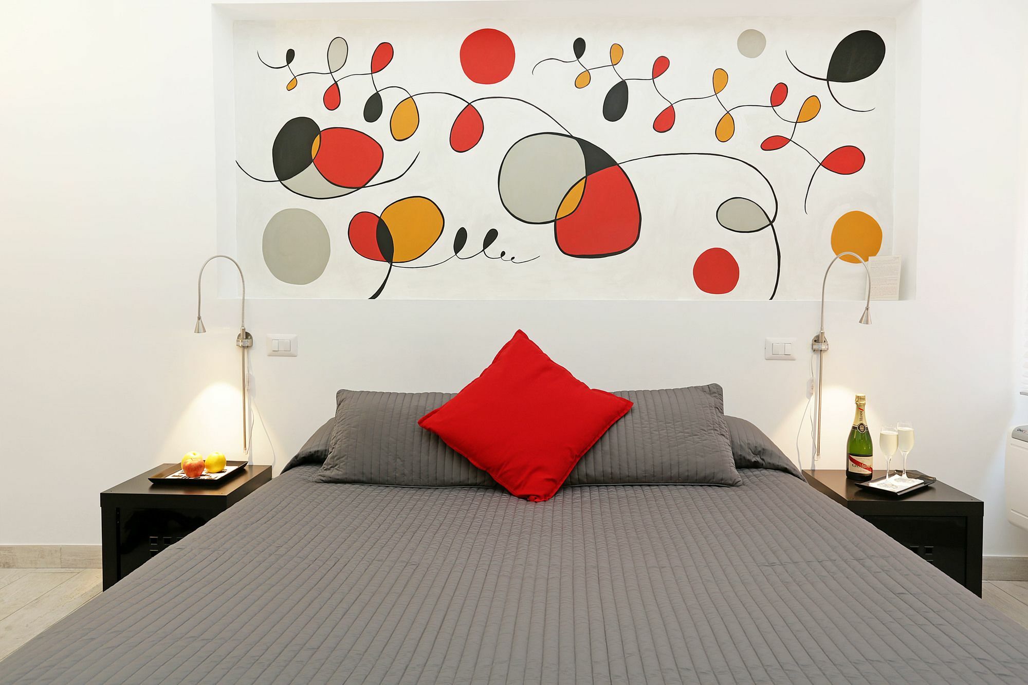 Houspitality Nero Rome