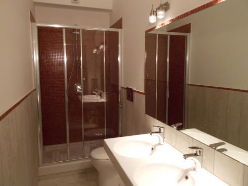 Houspitality Nero Bed & Breakfast